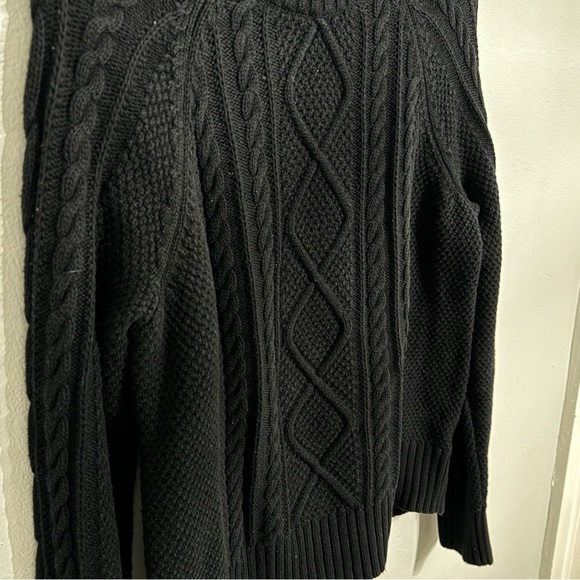 GAP Black Cable knit chic sweater M - Picture 3 of 5
